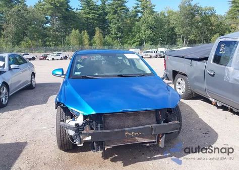 2017 Hyundai Elantra Se z USA, uszkodzony, nr VIN 5NPD84LFXHH092198